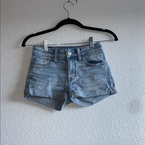 american eagle shorty shorts